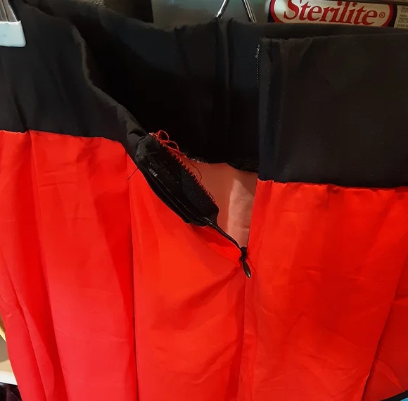 Red Graphic Print Wonder Woman Skirt - Picture 6 of 7